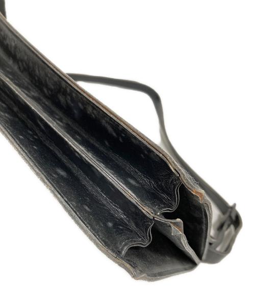 Yves Saint Laurent（イヴサンローラン）Yves Saint Laurent (イヴサンローラン) ワンショルダーバッグ ブラックの古着・服飾アイテム