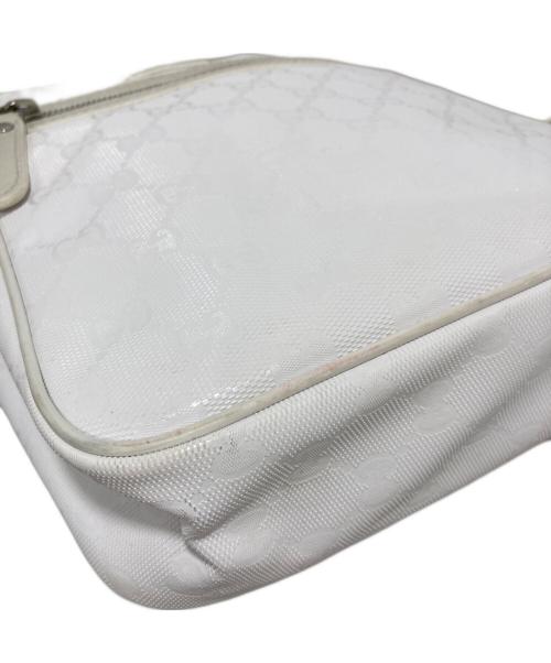 GUCCI（グッチ）GUCCI (グッチ) GGスプリーム ショルダーバッグ ホワイトの古着・服飾アイテム