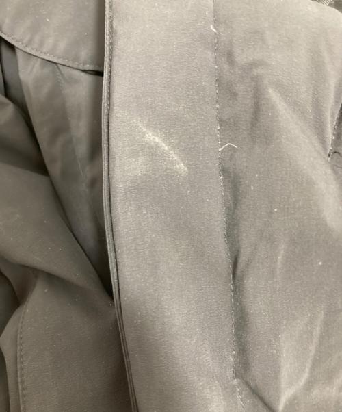 1piu1uguale3（ウノピュウノウグァーレトレ）1piu1uguale3 (ウノピュウノウグァーレトレ) ストレッチダウンジャケット ブラック サイズ:Ⅳの古着・服飾アイテム