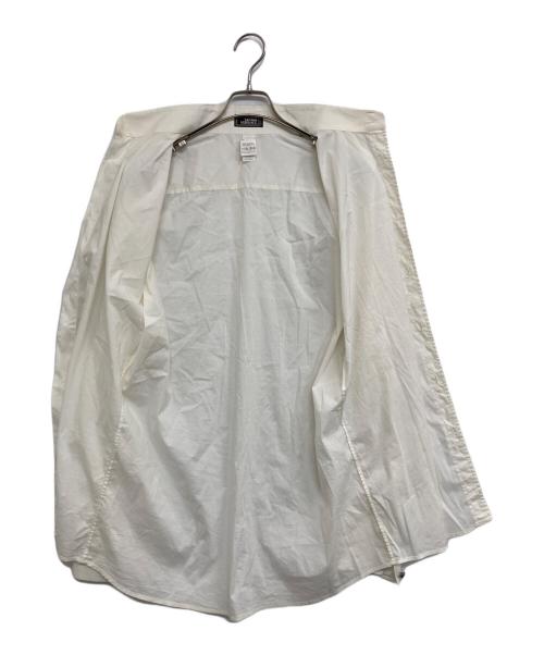 GIANNI VERSACE（ジャンニ・ヴェルサーチ）GIANNI VERSACE (ジャンニ・ヴェルサーチ) シャツ ホワイト サイズ:54の古着・服飾アイテム