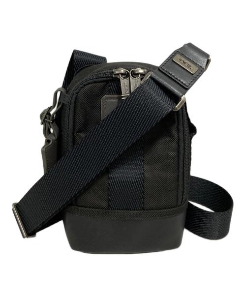TUMI（トゥミ）TUMI (トゥミ) FIFE SLIM SLING BAG ブラックの古着・服飾アイテム
