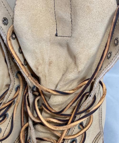 RED WING（レッドウィング）RED WING (レッドウィング) ロガーブーツ LOGGER BOOT 8211 ベージュ サイズ:11.0Dの古着・服飾アイテム