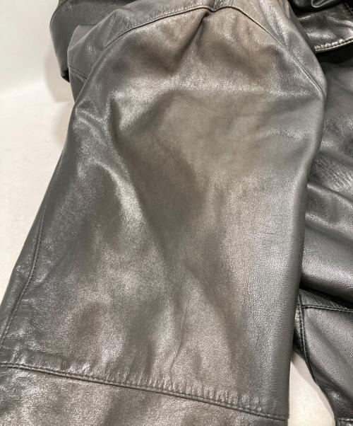 GIANFRANCO FERRE（ジャンフランコフェレ）GIANFRANCO FERRE (ジャンフランコフェレ) レザーコート ブラック サイズ:表記なしの古着・服飾アイテム