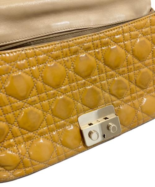 Christian Dior（クリスチャン ディオール）Christian Dior (クリスチャン ディオール) カナージュニューロックショルダーバッグ イエローの古着・服飾アイテム