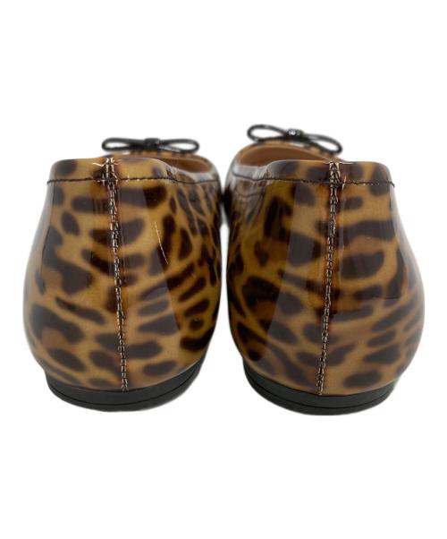 PRADA（プラダ）PRADA (プラダ) フラットパンプス ブラウン サイズ:38.5の古着・服飾アイテム