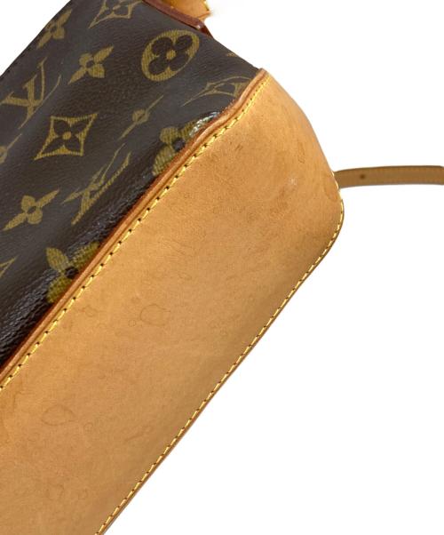 LOUIS VUITTON（ルイ ヴィトン）LOUIS VUITTON (ルイ ヴィトン) ショルダーポーチ ブラウンの古着・服飾アイテム