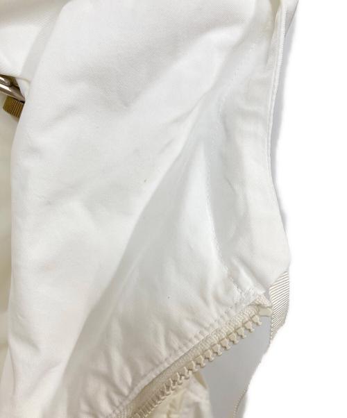 MONCLER（モンクレール）MONCLER (モンクレール) ダウンベスト ホワイトの古着・服飾アイテム