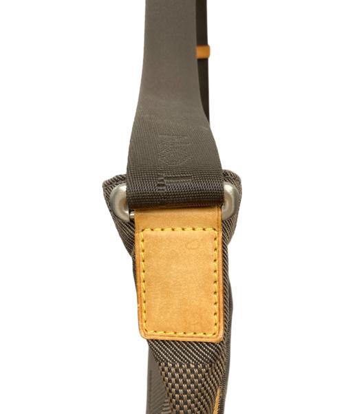 LOUIS VUITTON（ルイ ヴィトン）LOUIS VUITTON (ルイ ヴィトン) コンパニョンダミエポシェット　M93046　 グレーの古着・服飾アイテム