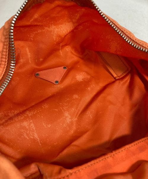 PRADA（プラダ）PRADA (プラダ) ナイロンバッグ オレンジの古着・服飾アイテム