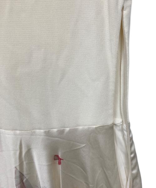 Salvatore Ferragamo（サルヴァトーレ フェラガモ）Salvatore Ferragamo (サルヴァトーレ フェラガモ) アンサンブルワンピース ベージュ サイズ:XSの古着・服飾アイテム