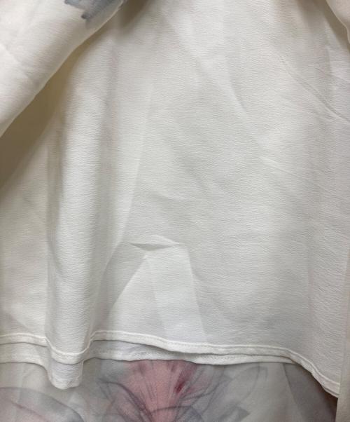 Salvatore Ferragamo（サルヴァトーレ フェラガモ）Salvatore Ferragamo (サルヴァトーレ フェラガモ) アンサンブルワンピース ベージュ サイズ:XSの古着・服飾アイテム