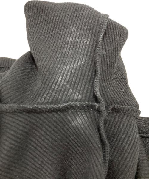 OMMO（オーエムエムオー）OMMO (オーエムエムオー) サークルカットハーフスリーブトップ ブラック サイズ:Fの古着・服飾アイテム