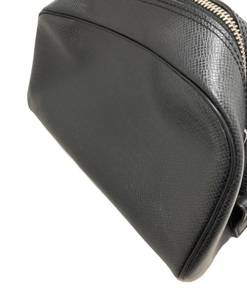 LOUIS VUITTON（ルイ ヴィトン）LOUIS VUITTON (ルイ ヴィトン) ポーチ ブラックの古着・服飾アイテム