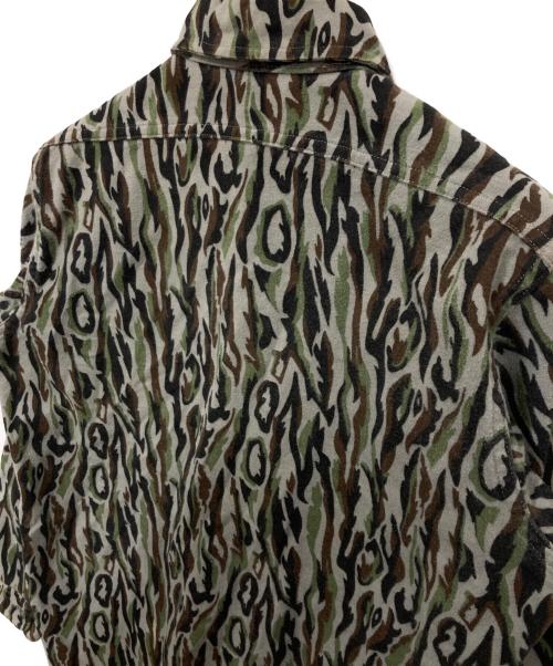 WOOLRICH（ウールリッチ）WOOLRICH (ウールリッチ) カモ柄シャツ グレー サイズ:-の古着・服飾アイテム
