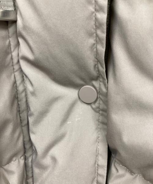 FRAY ID（フレイ アイディー）FRAY ID (フレイ アイディー) フーデッドダウンジャケット ベージュ サイズ:1の古着・服飾アイテム