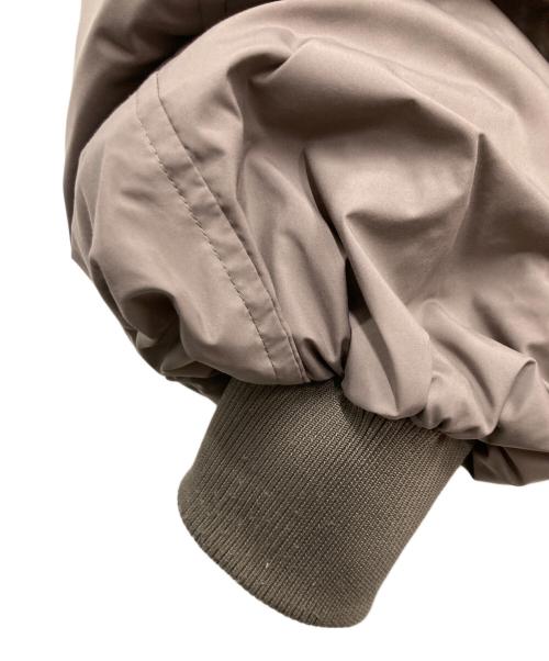 FRAY ID（フレイ アイディー）FRAY ID (フレイ アイディー) フーデッドダウンジャケット ベージュ サイズ:1の古着・服飾アイテム