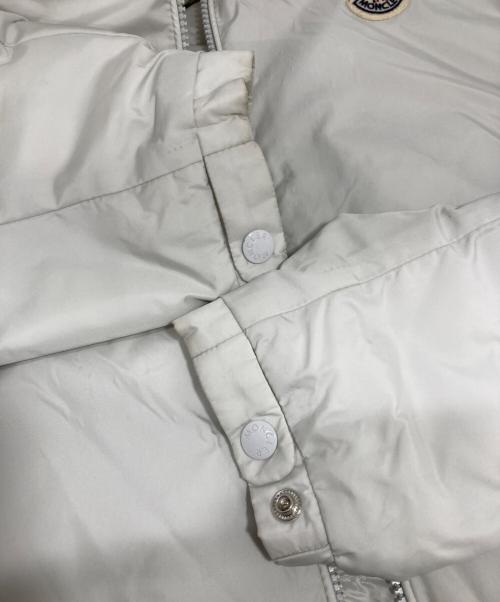 MONCLER（モンクレール）MONCLER (モンクレール) ダウンジャケット ホワイト サイズ:1の古着・服飾アイテム