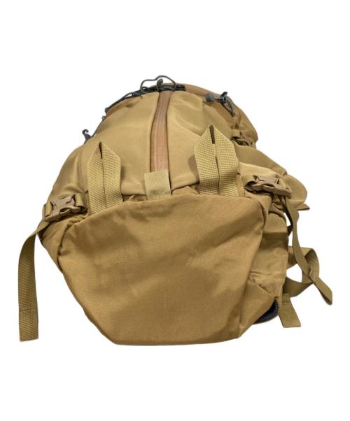 MYSTERY RANCH（ミステリーランチ）MYSTERY RANCH (ミステリーランチ) COULEE 25バックパック ベージュの古着・服飾アイテム
