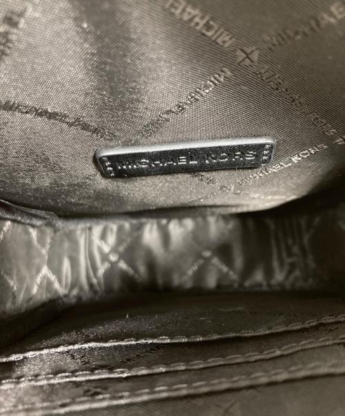 MICHAEL KORS（マイケル・コース）MICHAEL KORS (マイケル・コース) ミディアム NS チェーン クロスボディショルダーバッグ ブラックの古着・服飾アイテム