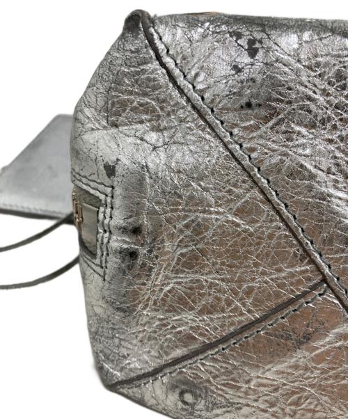 BALENCIAGA（バレンシアガ）BALENCIAGA (バレンシアガ) ペーパーミニ 2WAY ハンドバッグ シルバーの古着・服飾アイテム