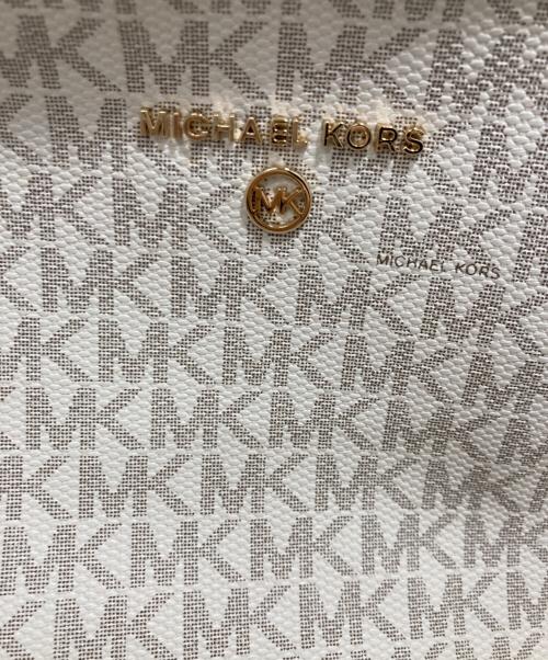 MICHAEL KORS（マイケル・コース）MICHAEL KORS (マイケル・コース) リュック ベージュの古着・服飾アイテム