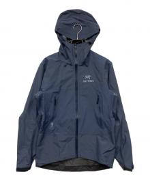 ARC'TERYX（アークテリクス）の古着「BETA SL HYBRID JACKET」｜ネイビー