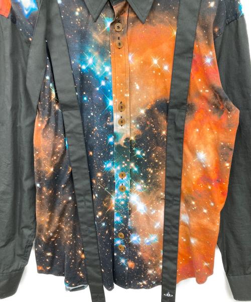 Vivienne Westwood（ヴィヴィアンウエストウッド）Vivienne Westwood (ヴィヴィアンウエストウッド) サスペンダーシャツ ブラック×オレンジ サイズ:44の古着・服飾アイテム