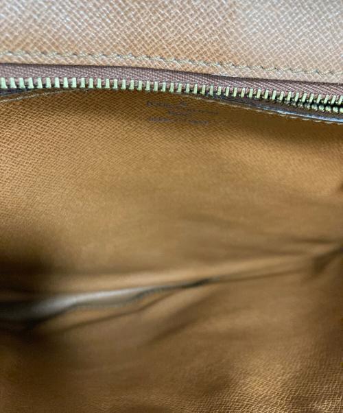 LOUIS VUITTON（ルイ ヴィトン）LOUIS VUITTON (ルイ ヴィトン) クラッチバッグ ブラウンの古着・服飾アイテム