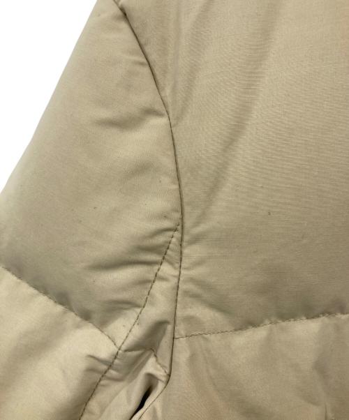 PEUTEREY（ピューテリー）PEUTEREY (ピューテリー) ハリケーンダウンジャケット ベージュ サイズ:Ｍの古着・服飾アイテム