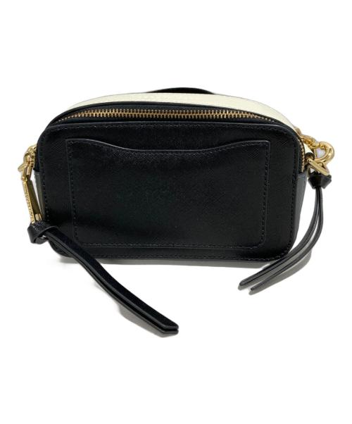 MARC JACOBS（マークジェイコブズ）MARC JACOBS (マークジェイコブズ) スナップショット ベージュの古着・服飾アイテム