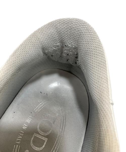 TOD'S（トッズ）TOD'S (トッズ) ローカットスニーカー ホワイト サイズ:371/2の古着・服飾アイテム