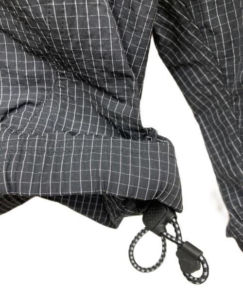 NIKE（ナイキ）NIKE (ナイキ) OFFWHITE (オフホワイト) マウンテンパーカー グレー サイズ:Lの古着・服飾アイテム