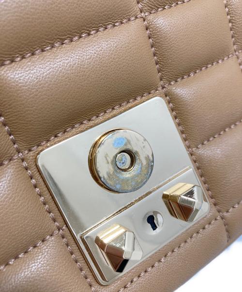 MICHAEL KORS（マイケル・コース）MICHAEL KORS (マイケル・コース) トライベッカチェーンショルダーバッグ ベージュの古着・服飾アイテム