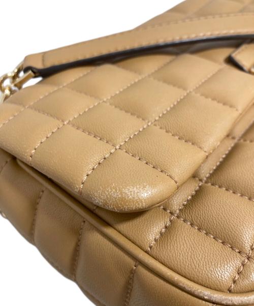 MICHAEL KORS（マイケル・コース）MICHAEL KORS (マイケル・コース) トライベッカチェーンショルダーバッグ ベージュの古着・服飾アイテム