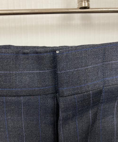 ERMENEGILDO ZEGNA（エルメネジルド・ゼニア）Ermenegildo Zegna (エルメネジルド・ゼニア) 3Pセットアップスーツ グレー サイズ:表記なしの古着・服飾アイテム