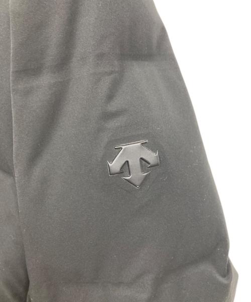 DESCENTE（デサント）DESCENTE (デサント) 水沢ダウンジャケット ブラックの古着・服飾アイテム