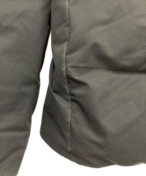 DESCENTE（デサント）DESCENTE (デサント) 水沢ダウンジャケット ブラックの古着・服飾アイテム