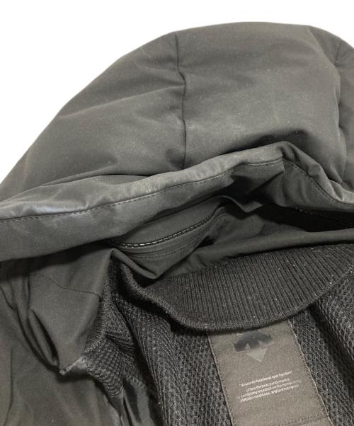 DESCENTE（デサント）DESCENTE (デサント) 水沢ダウンジャケット ブラックの古着・服飾アイテム