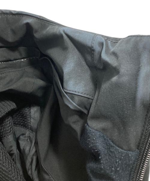 DESCENTE（デサント）DESCENTE (デサント) 水沢ダウンジャケット ブラックの古着・服飾アイテム