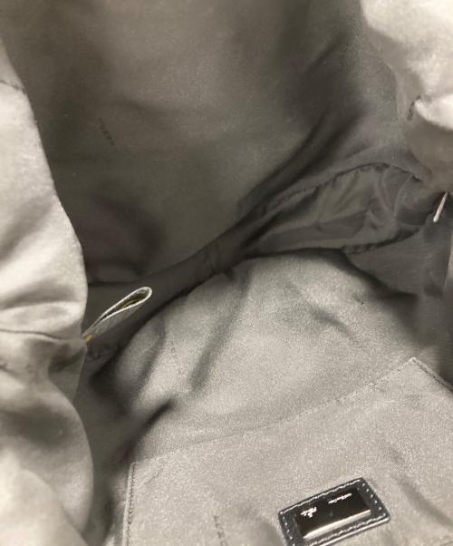 FENDI（フェンディ）FENDI (フェンディ) ショルダーバッグ ブラウンの古着・服飾アイテム