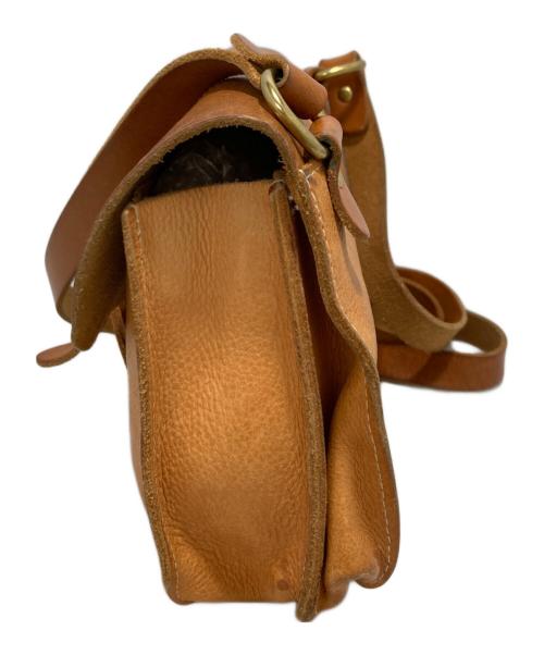 IL BISONTE（イル ビゾンテ）IL BISONTE (イル ビゾンテ) ショルダーバッグ ブラウンの古着・服飾アイテム