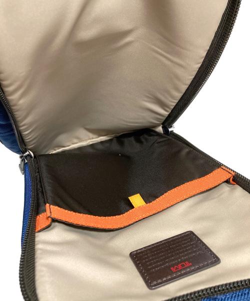 TUMI（トゥミ）TUMI (トゥミ) ALPHA BRAVO モントレー スリング ショルダーバッグ ブルーの古着・服飾アイテム