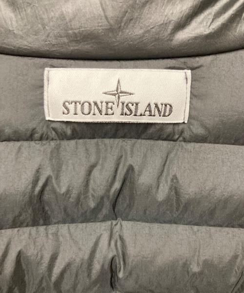 STONE ISLAND（ストーンアイランド）STONE ISLAND (ストーンアイランド) LOOM WOVEN CHAMBERS R-NYLON DOWN-TC, GARMENT DYED PACKABLE ブラック サイズ:Lの古着・服飾アイテム