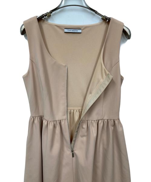 FOXEY（フォクシー）FOXEY (フォクシー) ワンピース ベージュ サイズ:40の古着・服飾アイテム