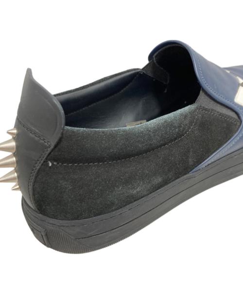 FENDI（フェンディ）FENDI (フェンディ) ローカットスニーカー ブラック サイズ:5の古着・服飾アイテム