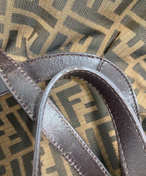 FENDI（フェンディ）FENDI (フェンディ) ハンドバッグ ブラウンの古着・服飾アイテム