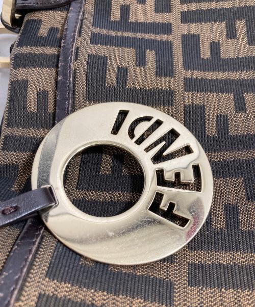FENDI（フェンディ）FENDI (フェンディ) ハンドバッグ ブラウンの古着・服飾アイテム