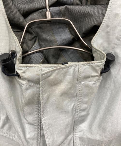 AFDICEGEAR（エーエフディーアイスギア）afdicegear (エーエフディーアイスギア) ナイロンパーカー アイボリー サイズ:LARGEの古着・服飾アイテム