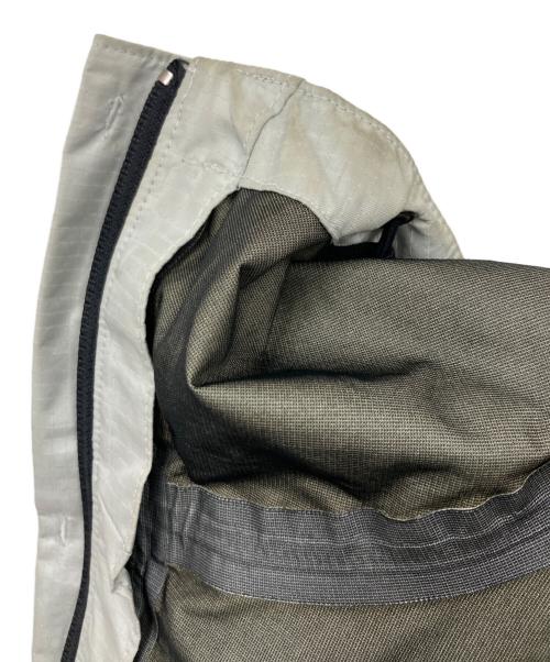 AFDICEGEAR（エーエフディーアイスギア）afdicegear (エーエフディーアイスギア) ナイロンパーカー アイボリー サイズ:LARGEの古着・服飾アイテム