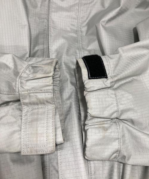 AFDICEGEAR（エーエフディーアイスギア）afdicegear (エーエフディーアイスギア) ナイロンパーカー アイボリー サイズ:LARGEの古着・服飾アイテム